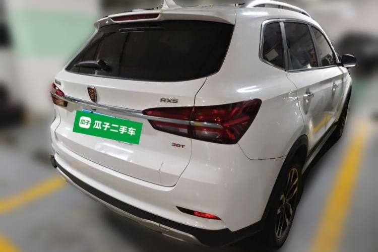 Used Roewe RX5 2016 20T Two-Wheel Drive Automatic Internet Smart Edition
