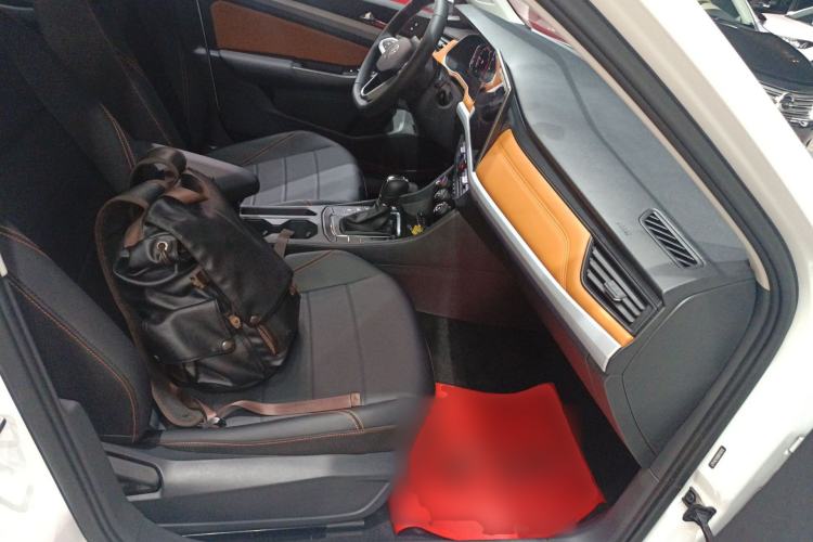 Used Volkswagen Bora 2025 200TSI DSG Enjoy PRO Edition Right Front Seat