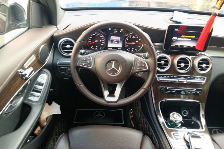 Used Mercedes-Benz GLC 2016 GLC 260 4MATIC Dynamic Edition