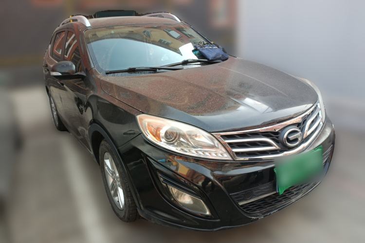 Used GAC Trumpchi GS5 2012 2.0L Manual Two-Wheel-Drive Anniversary Limited Edition Front Right 45 Deg