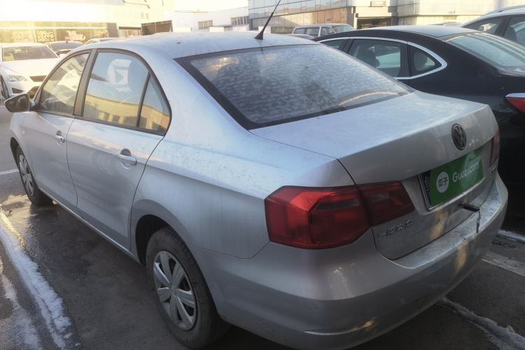 Used Volkswagen Jetta 2015 Zhuihui Edition 1.4L Manual Fashion Model