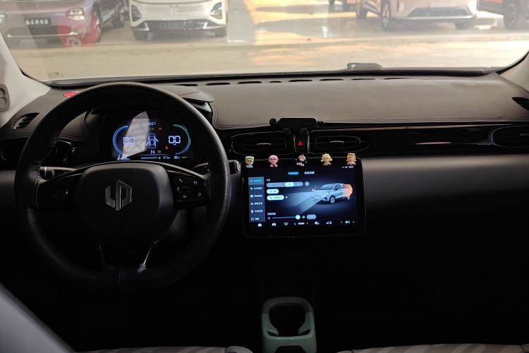 Used Leapmotor T03 2024 403 Comfort Edition Center Console