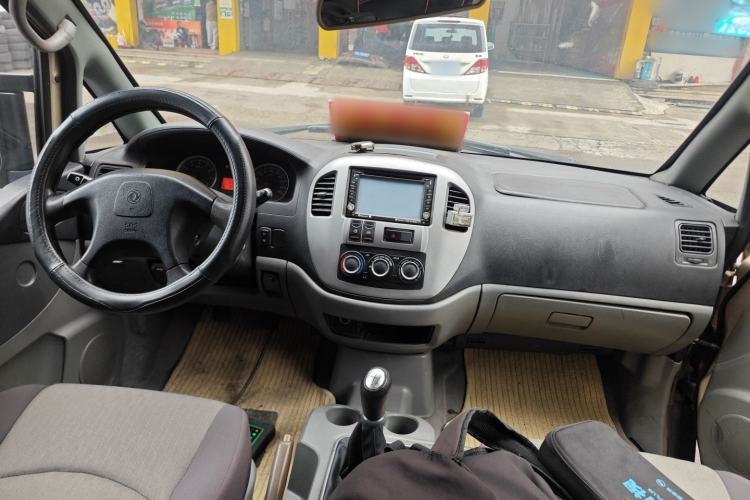 Used FORTHING Lingzhi 2013 M3 1.6L 7-Seater Luxury Model