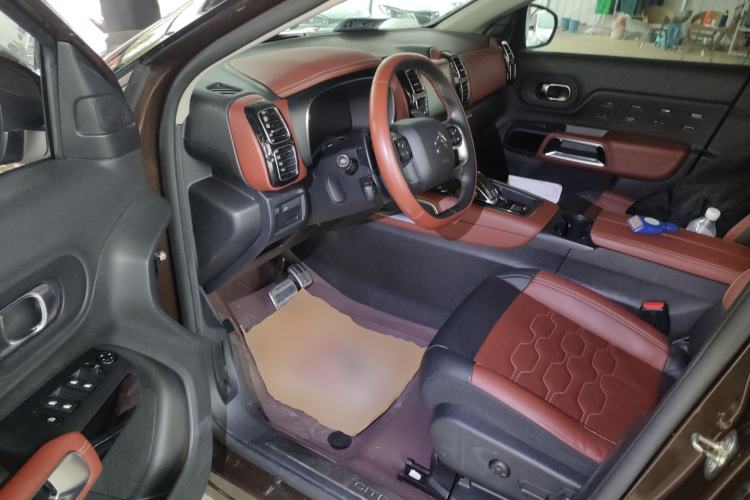 Used Citroen C5 AIRCROSS 2017 380THP Luxury Model Driver Seat