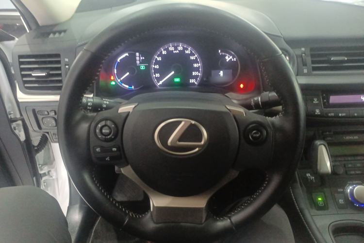 Used Lexus CT 2017 CT200h Elite Edition Solid Color China V Standard