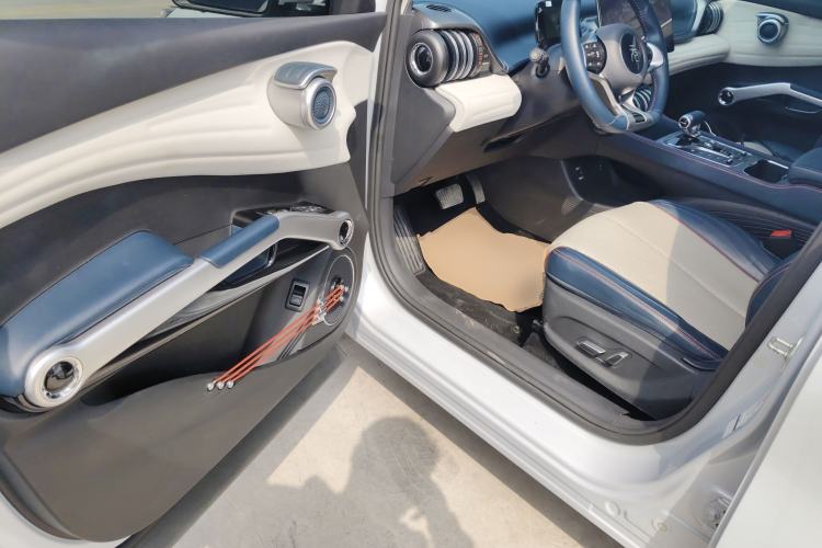 Used BYD Yuan PLUS 2022 510KM Flagship PLUS Driver Seat