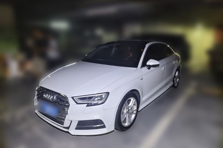 Used Audi A3 2020 Limousine 35 TFSI Fashion Edition China VI Emission Standard