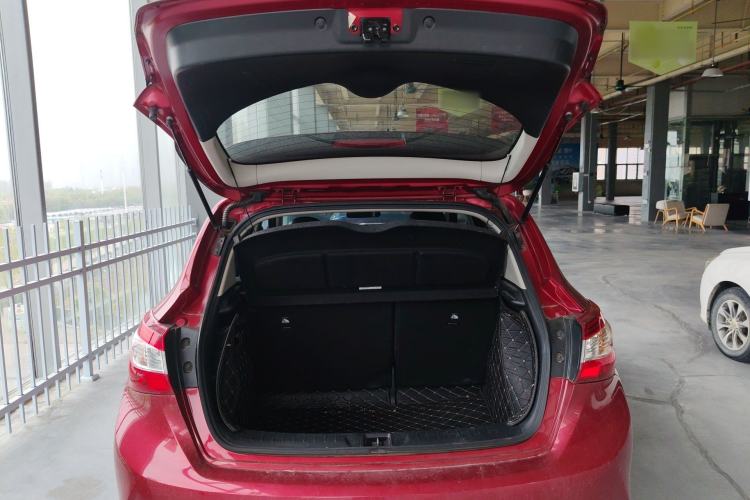 Used Nissan Tiida 2021 1.6L CVT Smart Drive Edition Trunk