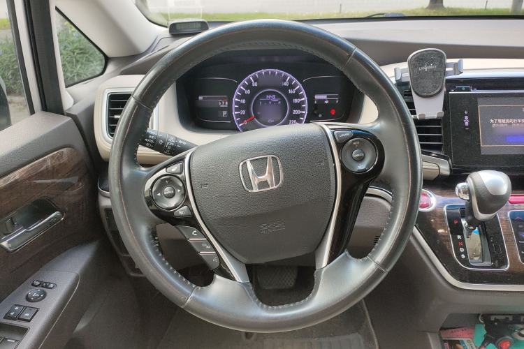 Used Honda Odyssey 2015 2.4L Smart Edition
