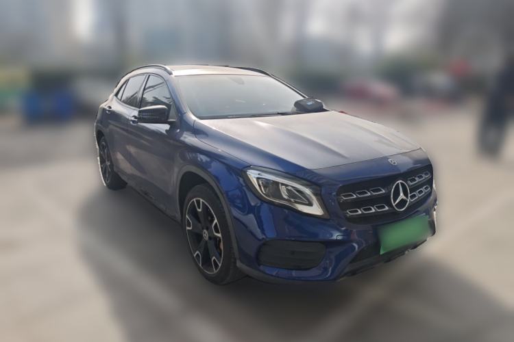 Used Mercedes-Benz GLA 2018 GLA 220 4MATIC Sport Edition Front Right 45 Deg