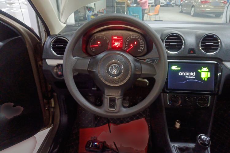 Used Volkswagen Jetta 2015 Zhuihui Edition 1.6L Manual Comfort Model
