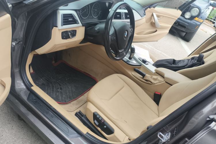 Used BMW 3 Series 2013 320Li Fashion Model
