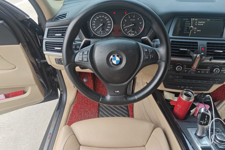 Used BMW X5 2013 xDrive40i
