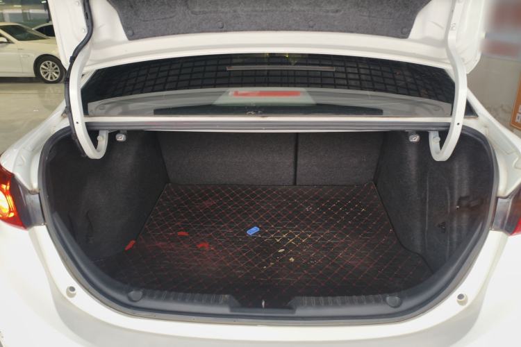 Used Mazda Mazda 3 Axela 2017 Sedan 1.5L Automatic Luxury Model Emission Standard China V
