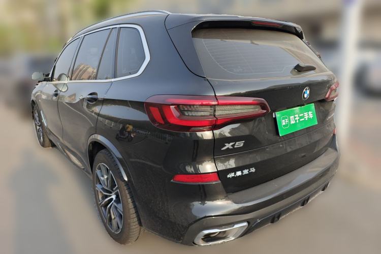 Used BMW X5 2022 Restyled xDrive 30Li Luxury Version M Sport Package Rear Left 45 Deg