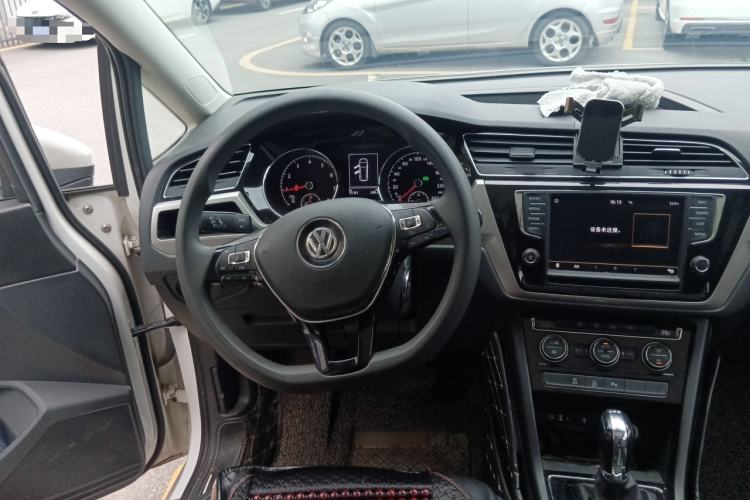 Used Volkswagen Touran 2018 Volkswagen Touran L 280TSI DSG Comfort Edition 7 Seats China V Emission Standard