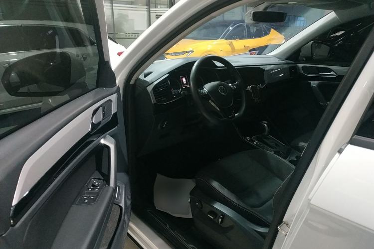 Used Volkswagen Tayron 2022 280TSI Two-Wheel Drive Luxury Smart Connectivity Version