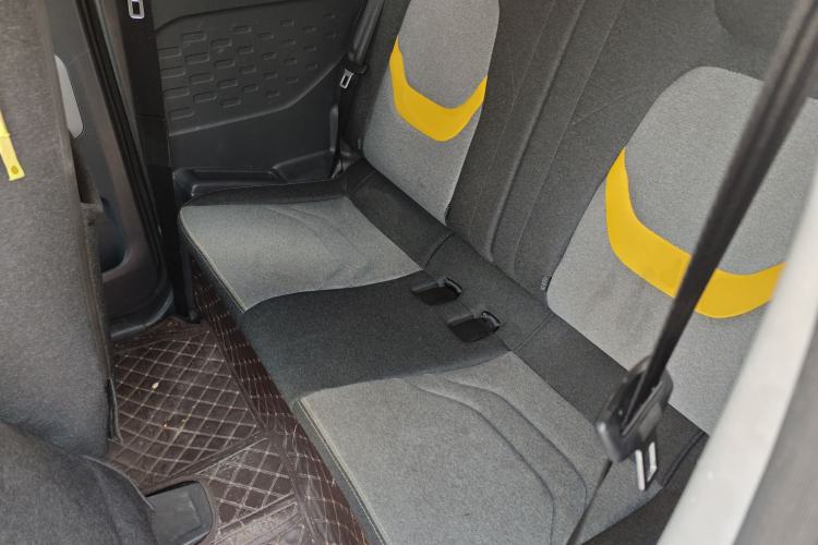 Used Chery QQ Ice Cream 2022 170km Sundae Phosphate Lithium-Ion
