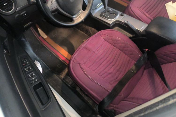 Used Roewe 350 2013 350C 1.5L Automatic Xunyue Edition
