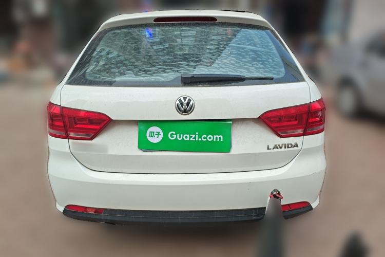 Used Volkswagen Gran Lavida 2013 1.6L Automatic Fashion Model Rear