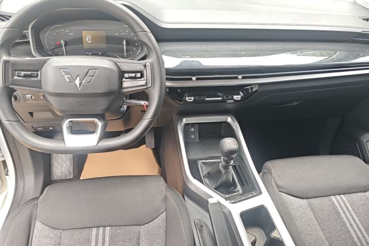 Used Wuling Jiachen 2022 1.5L Manual Enjoyment Elite Model