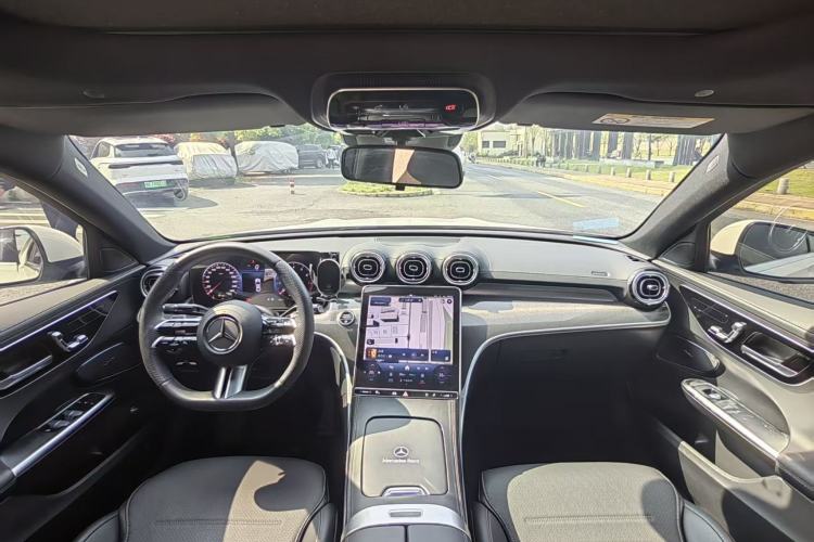 Used Mercedes-Benz C-Class 2024 Restyled C 260 L Sport Edition Interior 4