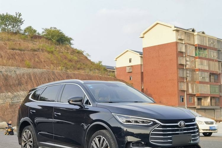 Used BYD Tang 2018 2.0T Automatic Smart Connect Prestige 7-Seater China V Standard