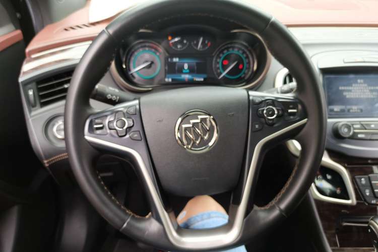 Used Buick LaCrosse 2013 2.4L SIDI Elite Comfort Version