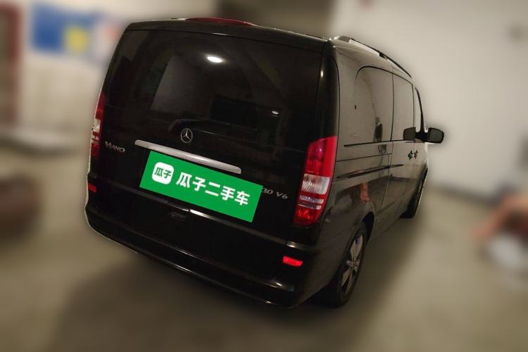 Used Mercedes-Benz Viano 2013 3.0L Navigator Edition
