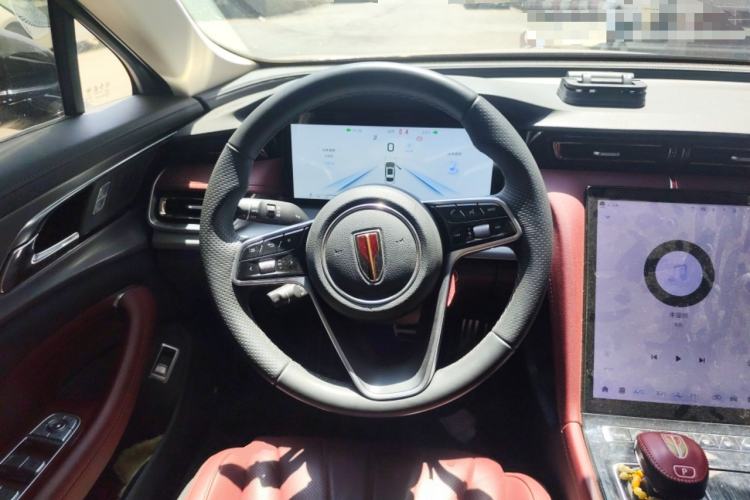 Used Hongqi H5 2024 2.0T Automatic Smart Connect Flagship Edition Steering Wheel