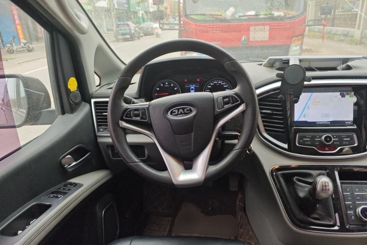 Used JAC Refine M4 2016 2.0L Manual Luxury Version