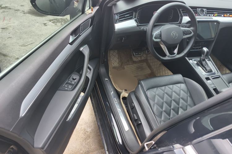 Used Volkswagen Magotan GTE Plug-in Hybrid 2022 GTE Luxury Model
