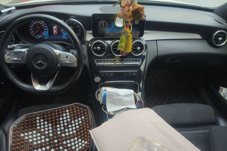 Used Mercedes-Benz C-Class 2020 C 260 Sport Edition Center Console