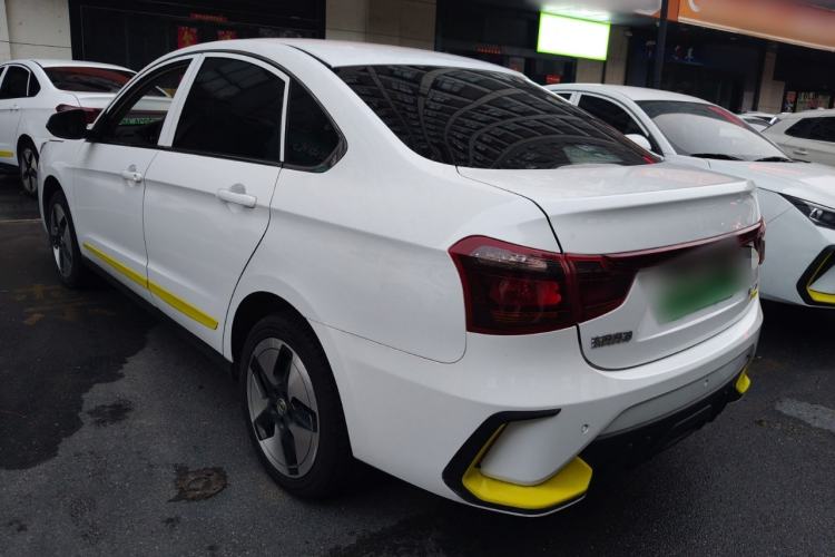 Used Dongfeng Aeolus E70 2023 Revised PRO Smart Drive Version
