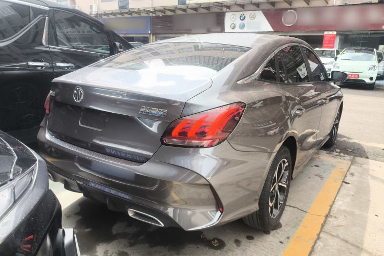 Used MG 5 2021 180 DVVT CVT Youth Luxury Edition
