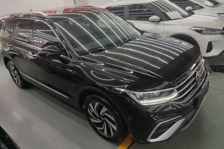 Used Volkswagen Tiguan L 2022 330TSI Automatic Two-Wheel Drive Smart Edition