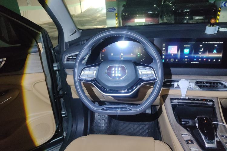 Used Landian E5 2023 1.5L DE-i 110KM Flagship 7-Seater
