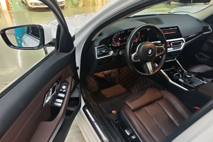 Used BMW 3 Series 2022 320Li M Sport Package Driver Seat