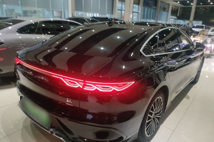 Used BYD Han 2025 DM-i Intelligent Driving Edition 125KM LiDAR Flagship Model
