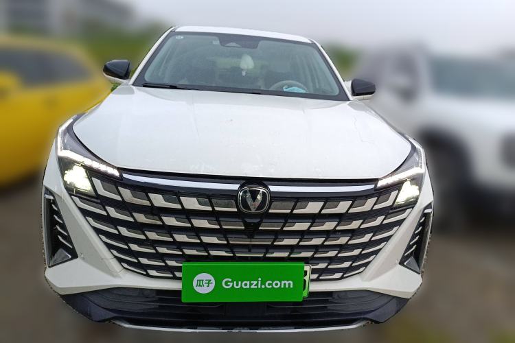 Used Changan UNI-Z New Energy 2024 Blue Whale Smart Electric iDD 125km Beyond Edition
