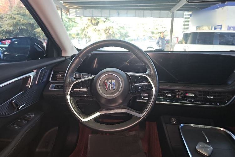 Used Buick LaCrosse 2023 28T Prestige Edition
