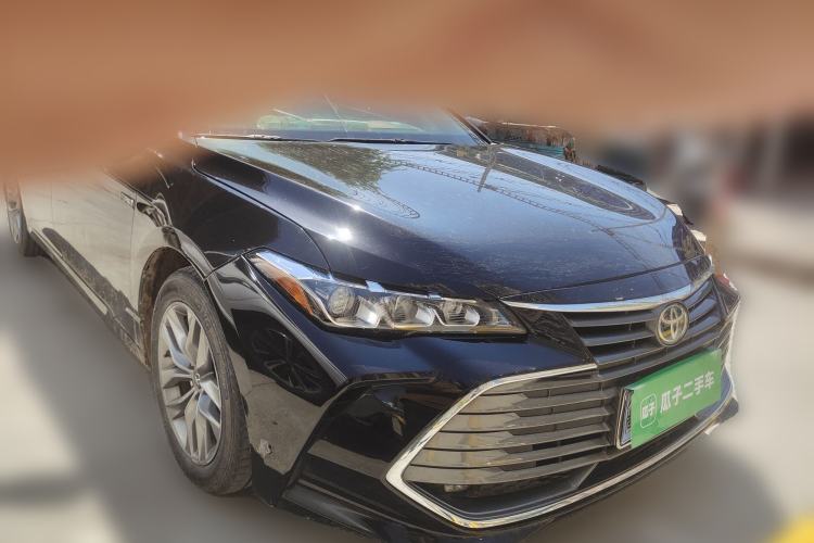 Used Toyota Avalon 2019 Dual-Engine 2.5L Luxury Edition China V Standard Front Right 45 Deg