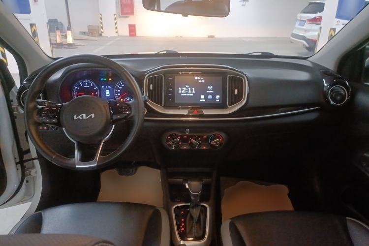 Used Kia kx1 Stonic 2021 1.4L CVT Fun Edition
