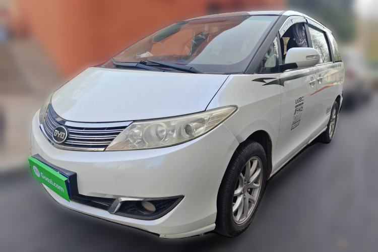 Used BYD M6 2013 2.0L Manual Comfort Edition