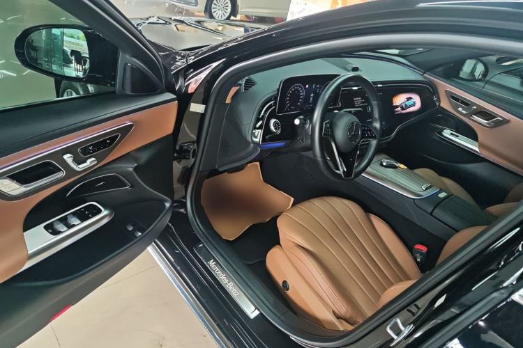 Used Mercedes-Benz E-Class New Energy 2024 E 350 e L Plug-in Hybrid Sedan