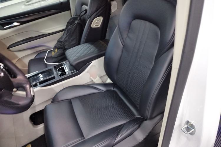 Used Buick GL8 2023 ES Lu Zun Comfort Model