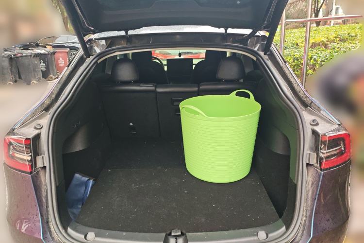 Used Tesla Model Y 2022 Rear-Wheel-Drive Version