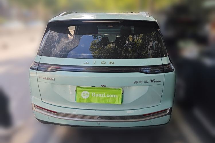 Used AION Y 2023 Younger