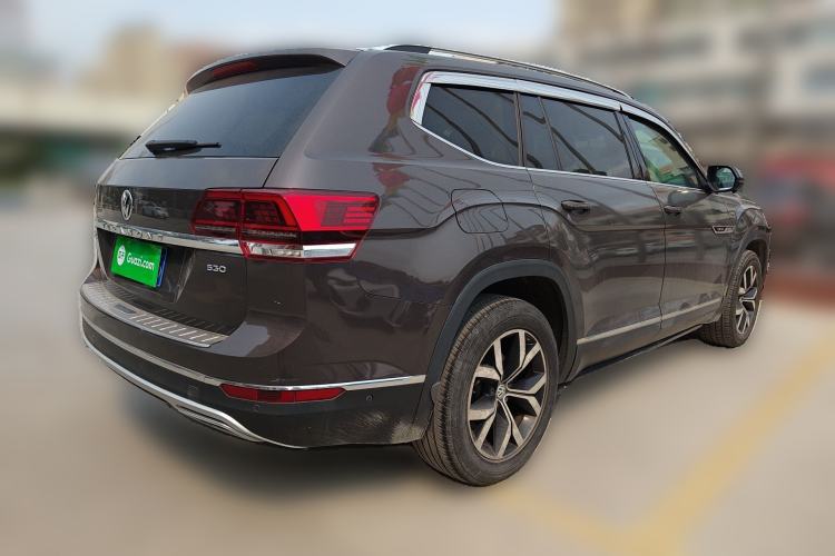 Used Volkswagen Teramont 2017 530 V6 Four-Wheel Drive Luxury Edition Rear Right 45 Deg