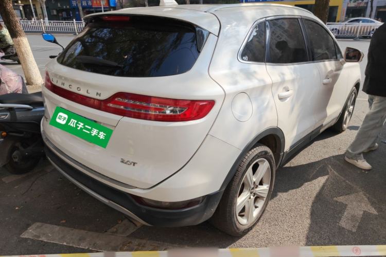 Used Lincoln MKC 2017 2.0T Two-Wheel Drive Deluxe Edition